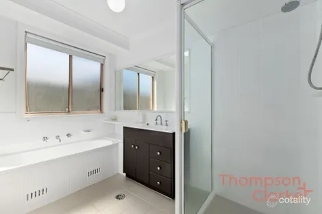 Property photo of 14 Copperleaf Avenue Thornton NSW 2322
