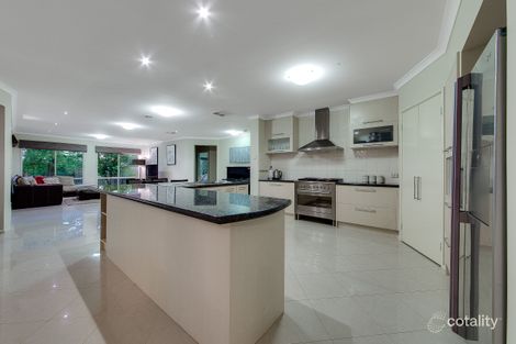 Property photo of 14 Charles Conder Place Berwick VIC 3806