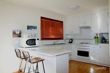 2 Paringa Ave, Davistown, NSW 2251