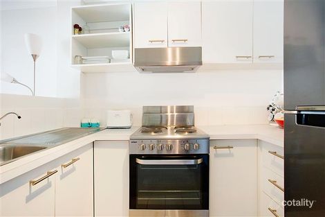 Property photo of 23/43 Cypress Avenue Surfers Paradise QLD 4217