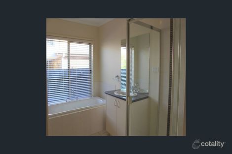 Property photo of 3 Agar Place Sunbury VIC 3429