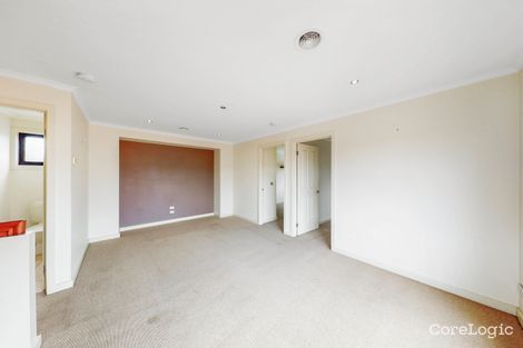 Property photo of 33 Stagecoach Boulevard South Morang VIC 3752