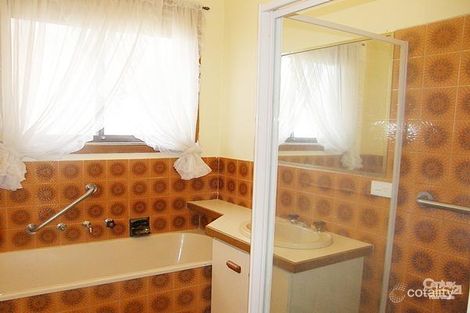 Property photo of 2/59 Quinn Street Deer Park VIC 3023