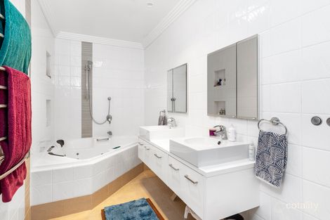 Property photo of 63 Redman Road Dee Why NSW 2099