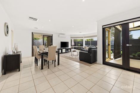 Property photo of 7 Harptree Close Rowville VIC 3178