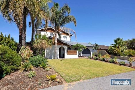 Property photo of 10 Larkspur Place Heathridge WA 6027