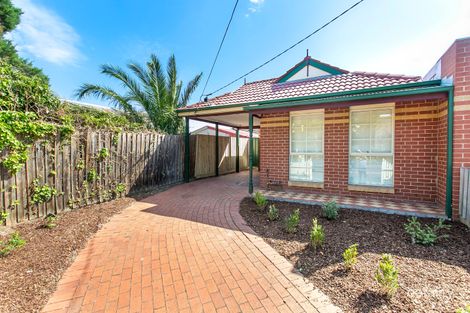 2a Sandown Rd, Ascot Vale, VIC 3032