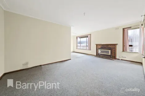 Property photo of 31 Andrew Road St Albans VIC 3021