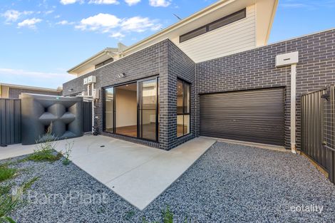Property photo of 8/42 Trickey Avenue Sydenham VIC 3037