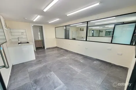 Property photo of 35 Morison Drive Lurnea NSW 2170