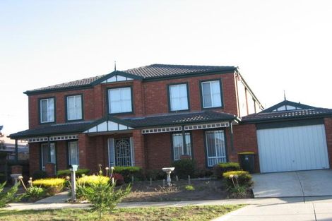 12 Catherine Dr, Hillside, VIC 3037