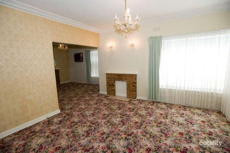 Property photo of 30 Vaynor Street Niddrie VIC 3042
