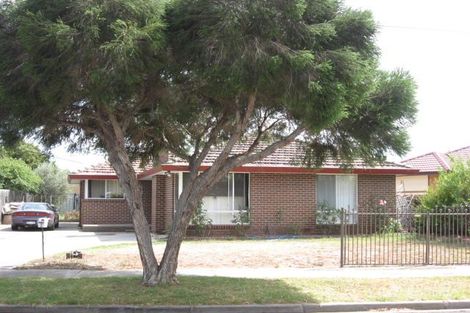 Property photo of 7 Protea Crescent St Albans VIC 3021