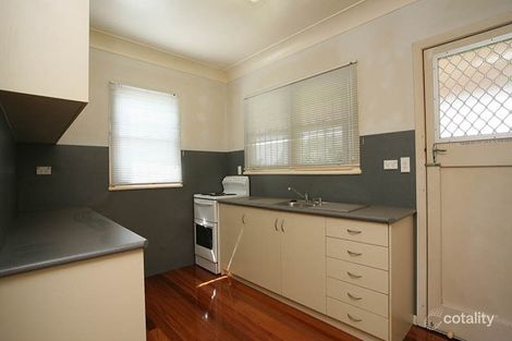 Property photo of 18 Tregair Street Newtown QLD 4305