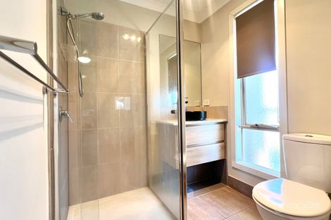 Property photo of 14 Gayle Close Sunshine West VIC 3020