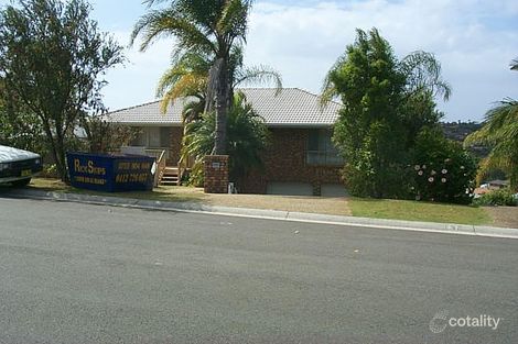 89 GLEN AYR DR, BANORA POINT, NSW 2486