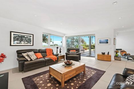 Property photo of 15/15 Beach Road Hampton VIC 3188