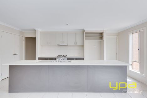 Property photo of 91 Kinglake Drive Manor Lakes VIC 3024