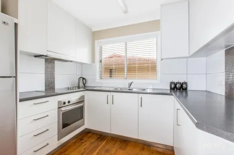 Property photo of 65 Bruce Street Unanderra NSW 2526