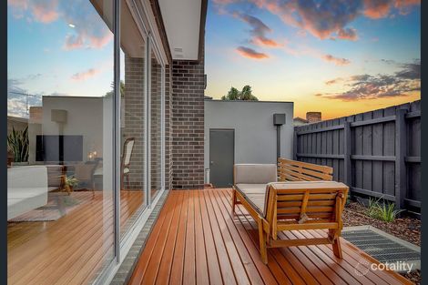 Property photo of 2/37 North Road Reservoir VIC 3073
