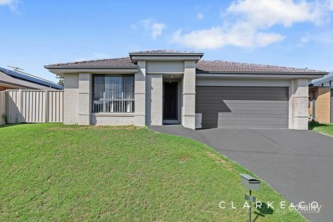 15 STRUTT CRES, METFORD, NSW 2323