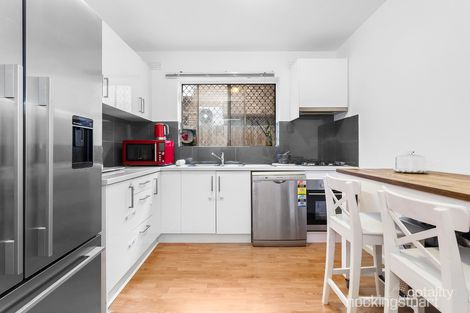 Property photo of 2/19A Bishop Street Kingsville VIC 3012