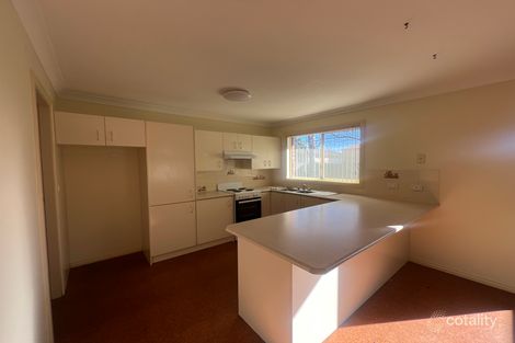 Property photo of 12 Magpie Close Dubbo NSW 2830