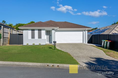 15 Hawkesbury Ave, Pacific Pines, QLD 4211