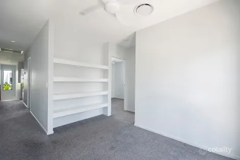 Property photo of 49 Prosperity Drive Birtinya QLD 4575