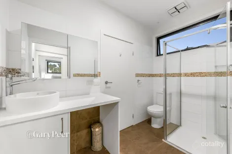 Property photo of 33 Russell Street Caulfield South VIC 3162