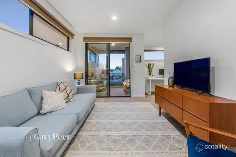 Property photo of 33 Russell Street Caulfield South VIC 3162
