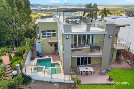 Property photo of 1 Stirling Drive Castle Hill QLD 4810