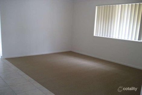 Property photo of 12 Yarraman Chase Waterford QLD 4133