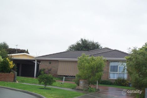 Property photo of 10 Balcombe Court Narre Warren VIC 3805