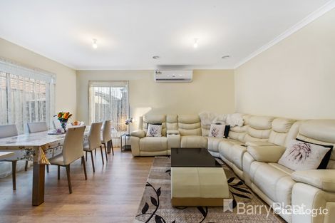 Property photo of 4 Tamlyn Avenue Tarneit VIC 3029