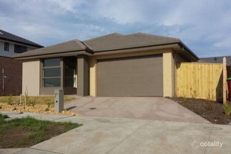 55 Royaloak Cres, Cranbourne East, VIC 3977