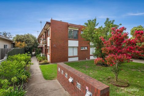 Property photo of 2/18 Balmoral Street Essendon VIC 3040