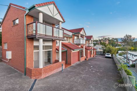 Property photo of 1/11 Armadale Street St Lucia QLD 4067