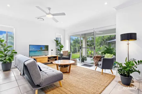 Property photo of 14A Waterview Drive Dundowran Beach QLD 4655