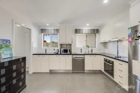 Property photo of 4/89 Herries Street East Toowoomba QLD 4350