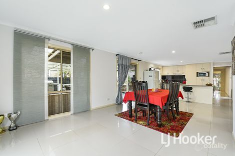 Property photo of 26 Merrijig Avenue Cranbourne VIC 3977