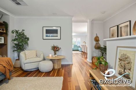 Property photo of 88 Kitchener Road Alfred Cove WA 6154