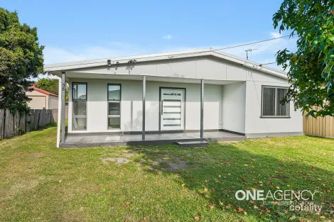 38 Comarong St, Greenwell Point, NSW 2540