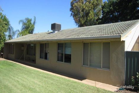 24 Williams Rd, Robinvale, VIC 3549