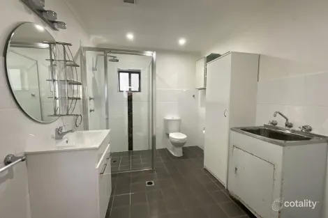 Property photo of 44 Princes Highway Ulladulla NSW 2539