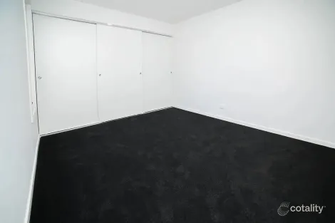 Property photo of 105 Lilliana Boulevard Carrum Downs VIC 3201