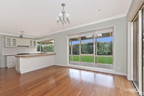 Property photo of 13 Hakea Court Dennington VIC 3280