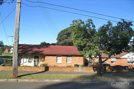Property photo of 10 Baudin Crescent Fairfield West NSW 2165
