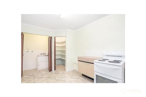 Property photo of 3/13 Baker Avenue Labrador QLD 4215