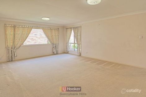 Property photo of 3 Scarlet Oak Place Calamvale QLD 4116